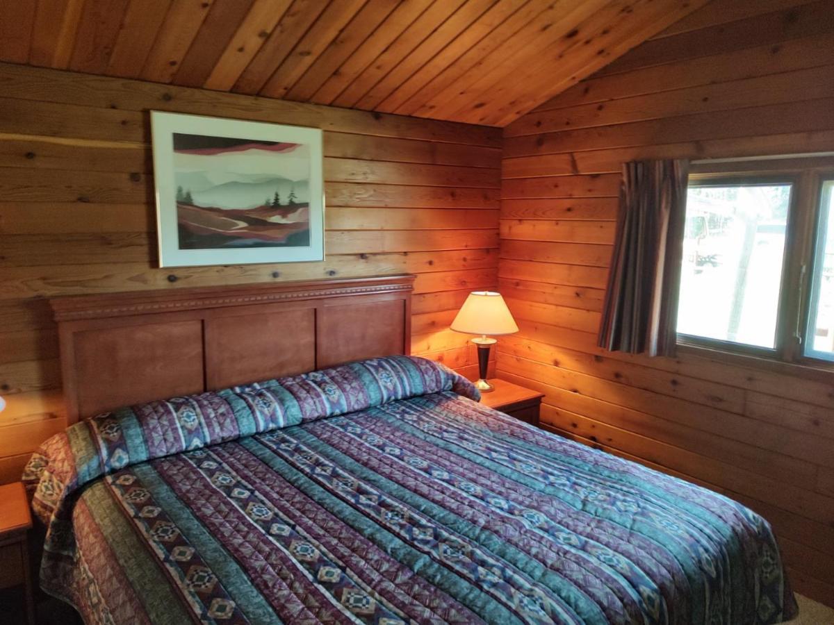 Lac Le Jeune Nature Resort Logan Lake Εξωτερικό φωτογραφία
