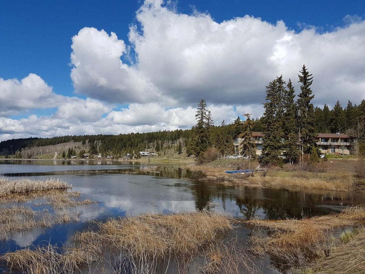Lac Le Jeune Nature Resort Logan Lake Εξωτερικό φωτογραφία