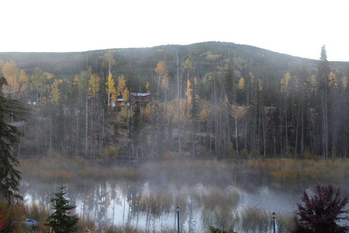 Lac Le Jeune Nature Resort Logan Lake Εξωτερικό φωτογραφία