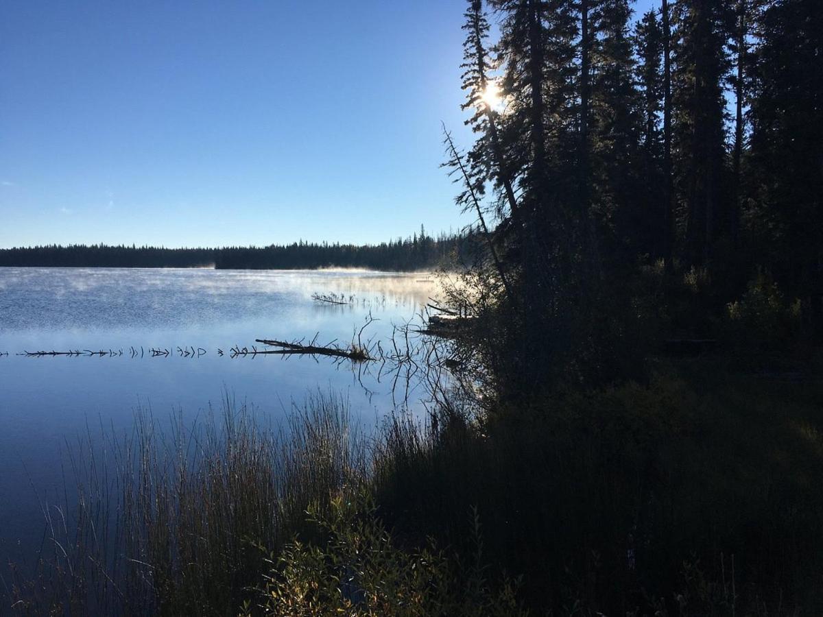 Lac Le Jeune Nature Resort Logan Lake Εξωτερικό φωτογραφία