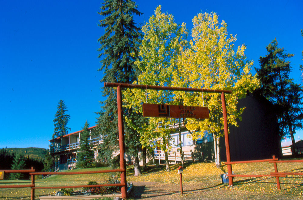 Lac Le Jeune Nature Resort Logan Lake Εξωτερικό φωτογραφία